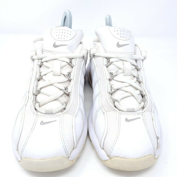 Nike VXT Training Shoes Leather Athletic Women's 8 All White Sneakers 310215-101 - Picture 7 of 9